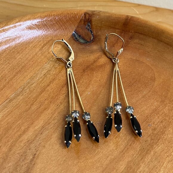 Avon Gold Tone Dangle Drop Earrings Black Marquise Crystals - Picture 4 of 7